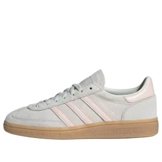 adidas handball spezial orbit grey pink gum 1 330x330 - Adidas Handball Spezial &laquo;Orbit Grey Pink Gum&raquo;